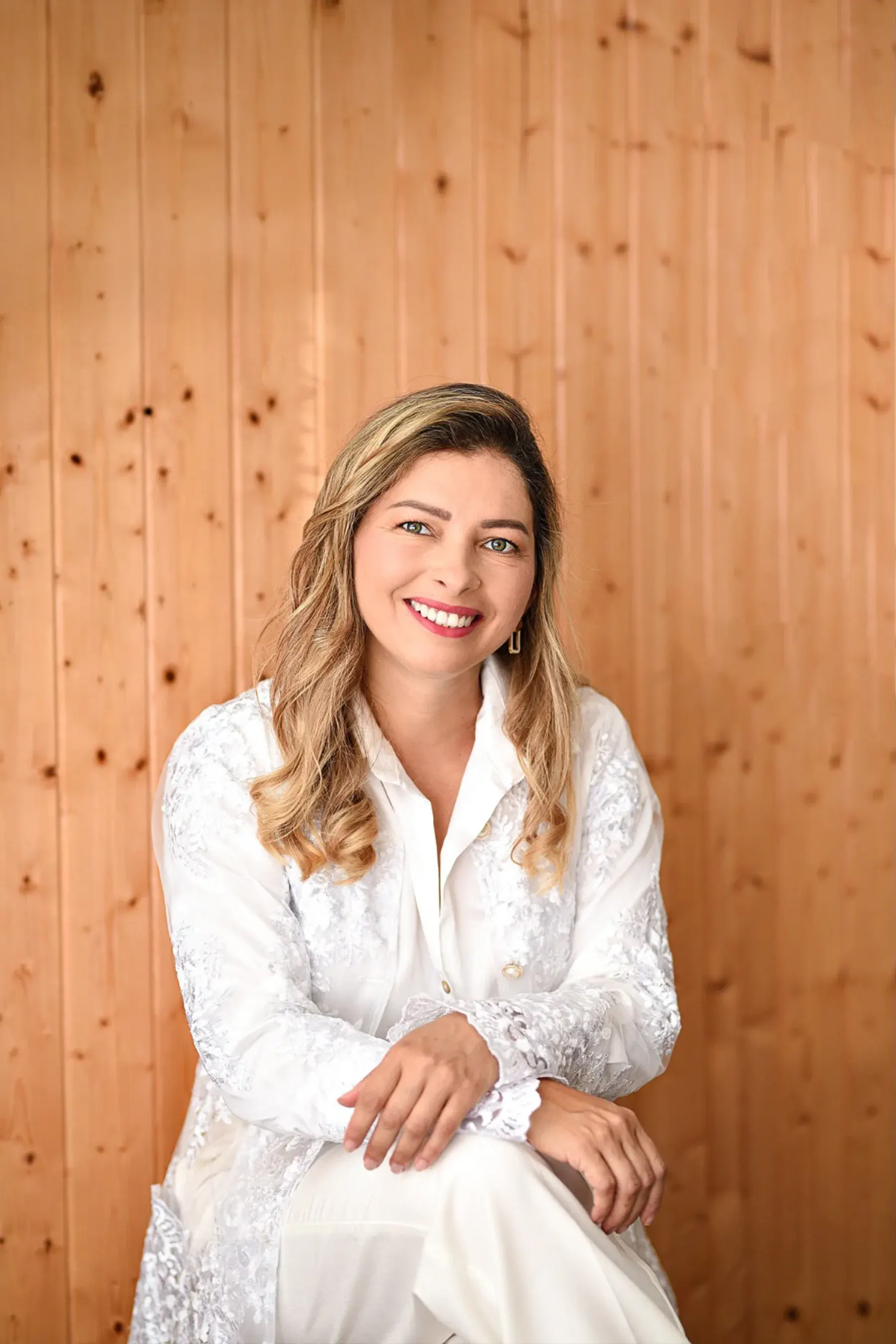 Ana Sampaio — cabeleireira e terapeuta capilar integrativa